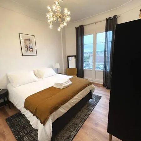 Le 5e - Design Dans Un Ancien Palace