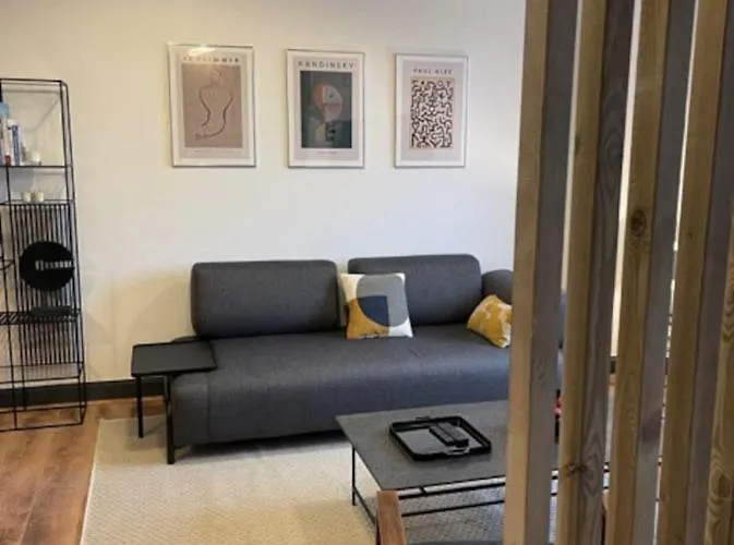 : Le 5e - Design Dans Un Ancien Palace *